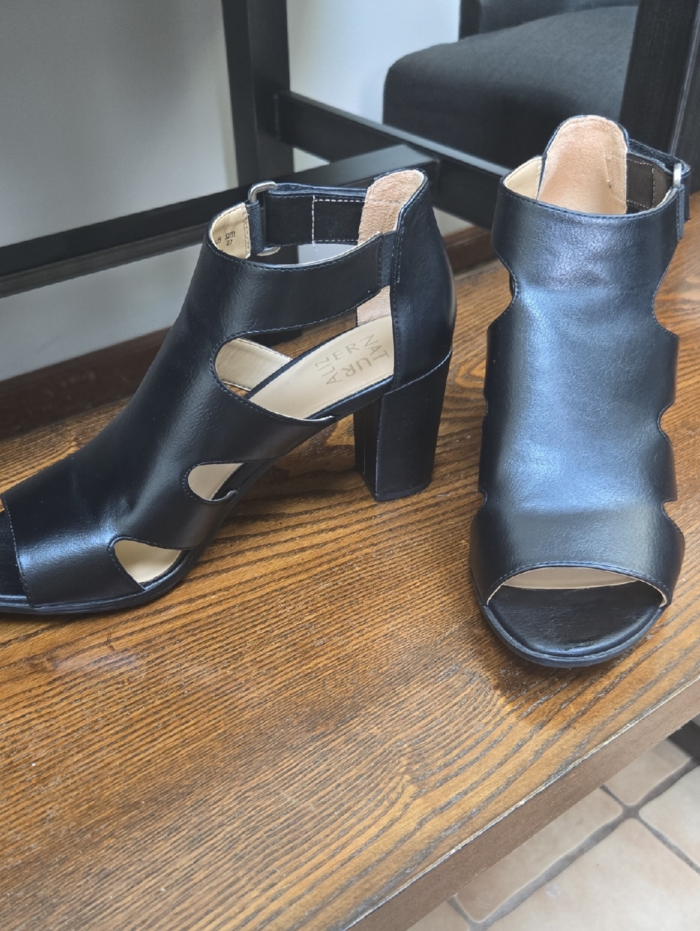 Naturalizer Black Cutout Peep-Toe Block Heel Sandals